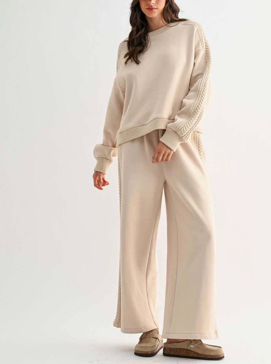 (PREORDER) Cable Knit Trim Lounge Set
